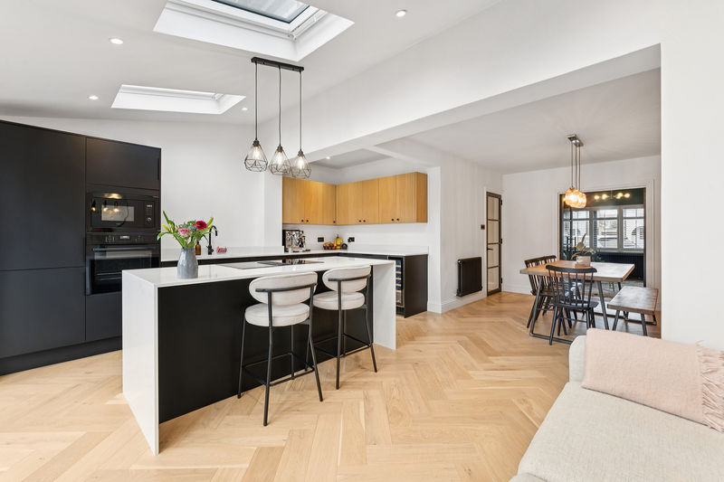 Photo 16- click for photo gallery